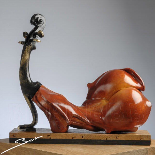 Surrealistic sculpture combining a violin and a woman in one shape, titled Miss Chief