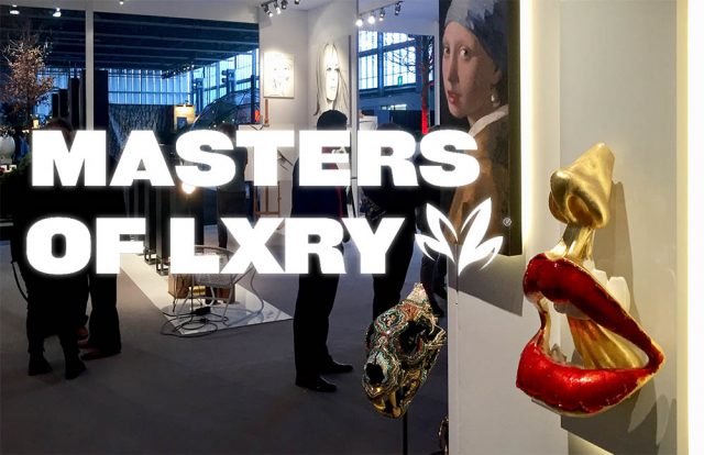 het beeld Lipstick, More is Enough op de Masters of Luxury in de RAI in Amsterdam. The sculpture Lipstick! More is Enough at the Masters of LXRY iat the RAI in Amsterdam